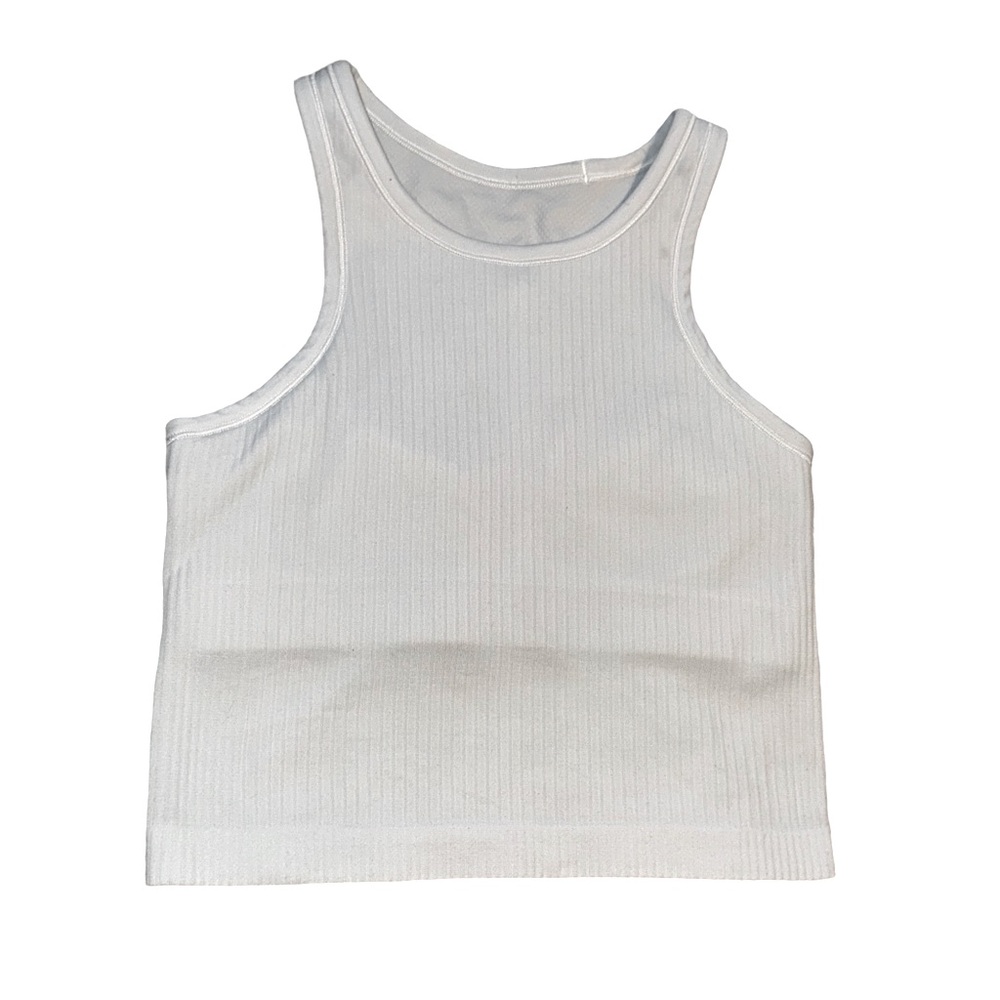 Lululemon Ebb to street RB crop tank